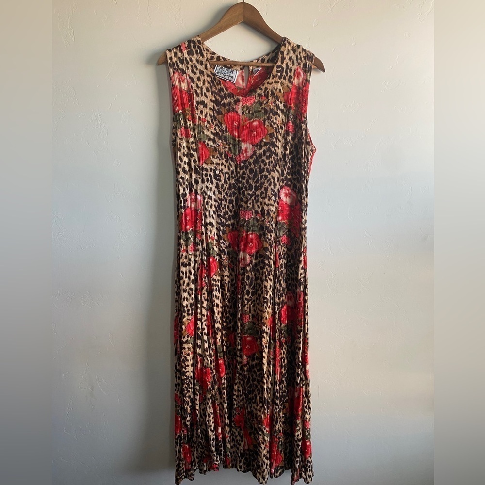 M.P.H -  Leopard 🐆 and Rose 🌹 Dress